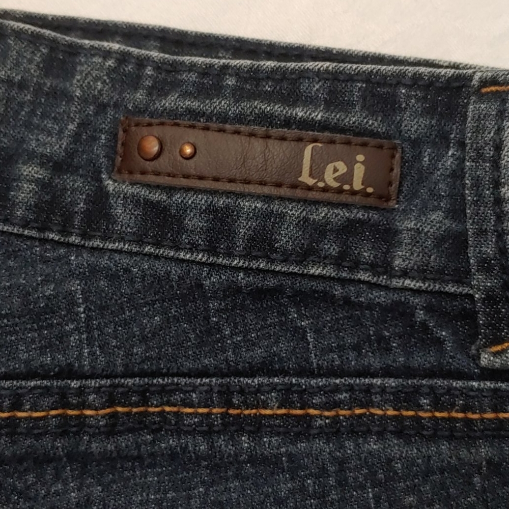 L.e.i. Ashley Junior's Size 7 Lowrise Skinny Jeans - Picture 3 of 8
